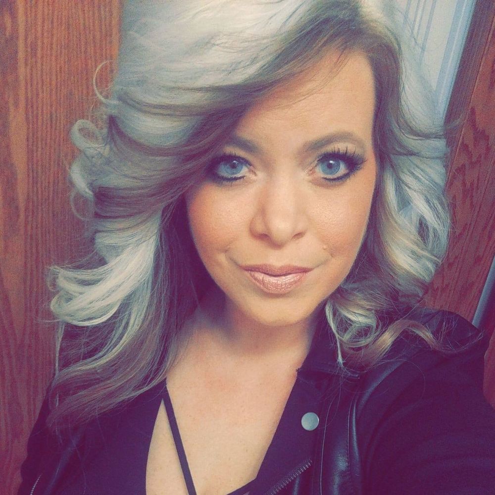 Meet your Posher, Mandie